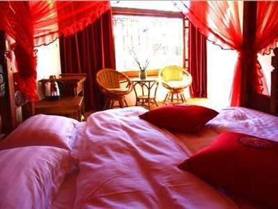 ליג'יאנג Jiuwei Life Courtyard Inn מראה חיצוני תמונה
